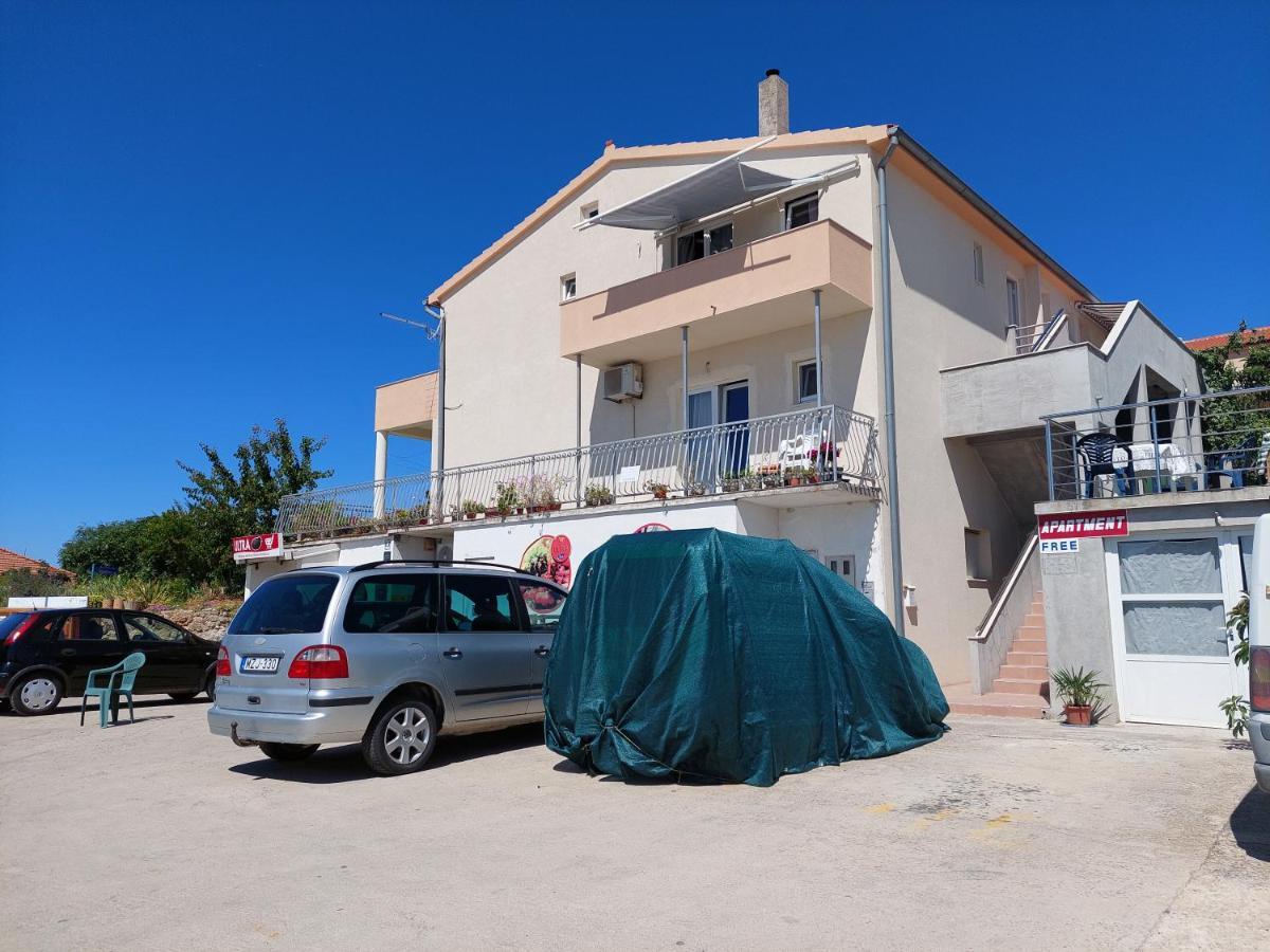 Apartmani Toni Vodice Exterior foto